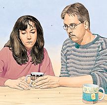 Γυναίκα που κάθεται στο τραπέζι, αναζητούν λυπημένος. Ο άνθρωπος φέρνει το φλιτζάνι του τσαγιού.